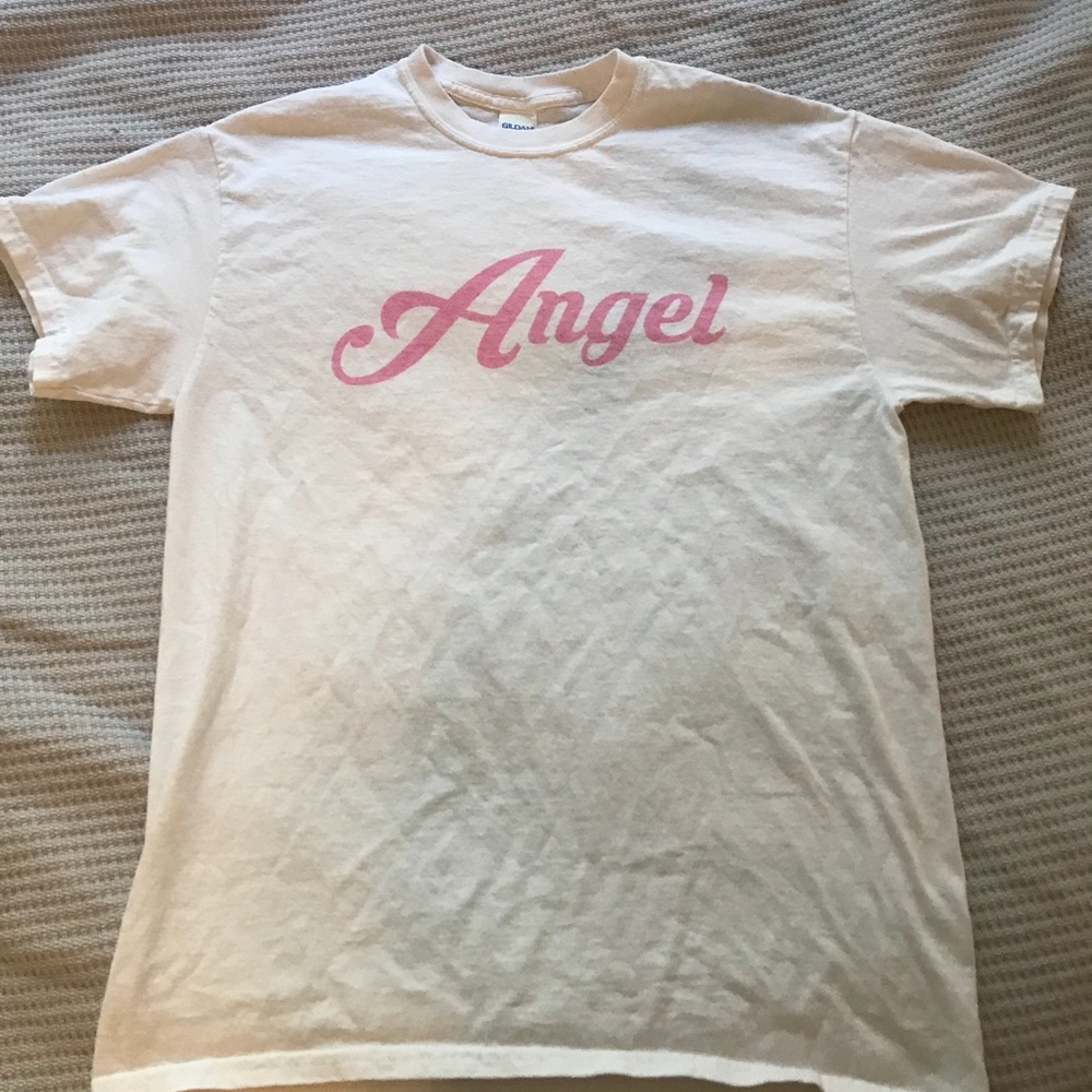 Angel T shirt size M